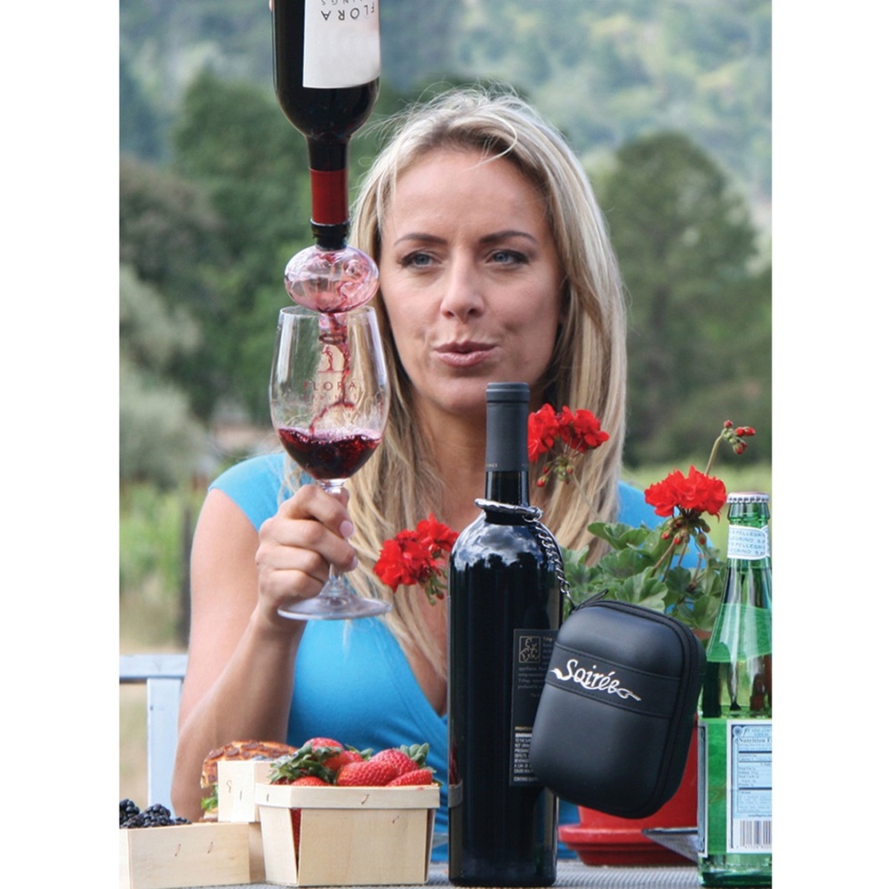 Soiree L/S Glass Wine Aerator & Travel Case/Bag